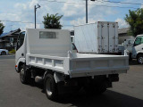 ディーゼル、4WD、マニュアル、ABS、2トンダンプ、低床、荷台内寸約:L304×W159×H31