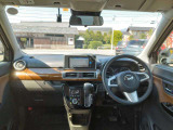 広々とした運転席です!