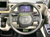 【ステアリングスイッチ】運転中、前方から目線をそらすことなく、オーディオ等の操作が可能な便利機能!安心&快適なドライブを演出してくれます♪