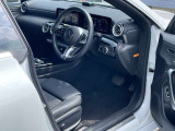 CLAクラス CLA200d AMGライン 