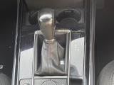 気になる車はすぐにお問い合わせください!画面右側の0066から始まる無料ダイヤルからお問い合わせ下さい!専門スタッフがお車のご質問にお答えいたします!