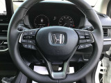 ホンダセンシング。手元でオーディオの操作もできます。