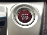 気になる車はすぐにお問い合わせください!画面右側の0066から始まる無料ダイヤルからお問い合わせ下さい!専門スタッフがお車のご質問にお答えいたします!