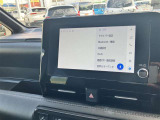 ディスプレイオーディオを装備。スマホとクルマをつなぐことで、これまでのナビに加えて、いろんなサービスが楽しめます。