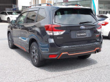 メーカー一般保証期間(3年/6万km)を過ぎた車には消耗品のフレッシュアップを実施、エンジンオイルやエレメント、ワイパーブレードゴム等14項目をフレッシュチューニング。快適で安心な状態でお乗りいただけます。