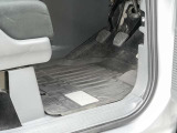 ホンダカーズ小浜の中古車をご覧頂きまして誠にありがとうございます。掲載車両に少しでも興味が湧いた方、見積もりや在庫確認などお気軽に申し付けください!