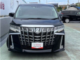 販売するすべての中古車に【ロングラン保証】が付帯します。走行距離無制限・期間は1年間です。保証修理は全国5000箇所のトヨタテクノショップにてお受けいただけます。
