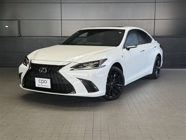 ES 300h Fスポーツ 