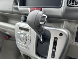 気になる車はすぐにお問い合わせください!画面右側の0066から始まる無料ダイヤルからお問い合わせ下さい!専門スタッフがお車のご質問にお答えいたします!