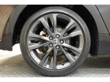 タイヤサイズ 215/45R17