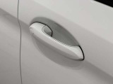 弊社ではオーナー様の安心安全ドライブをサポートさせていただくためにもBMW自動車保険をお勧めしておりますhttps://www.bmw.co.jp/ja/topics/service-and-accessory/financial-services/insurance/index.html#