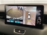 全方位モニターがついています! 車の周囲を360°安全確認できるので、普段の駐車はもちろんの事、縦列駐車や幅寄せの際にも活躍してくれますよ。