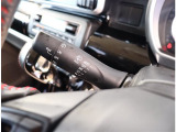 【車屋】として、長く車業界に従事した経験豊富なスタッフが多数在籍しております。