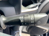 【オートライト】は、付け忘れや消し忘れを防ぐことができます。高速道路などのトンネルなどにも役立ちます♪