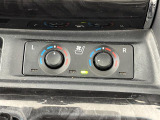 【シートベンチレーション】夏場の暑い日でも、シートの座面や背もたれの部分から風が送られてくるので、蒸れを防ぎます!また換気などの効果もあり、室内環境を整えてくれます。