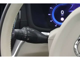 オートライト機能付きのヘッドライトスイッチはウインカーレバーにあります