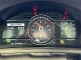 【スピードメーター】メーターがシンプルで見やすく運転しやすいですね。