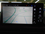 Bluetoothオーディオ・アップルカープレイ対応の純正コネクトナビを装備しております!インパネ内にスッキリとビルトイン装着されておりますので、運転時に視界の妨げになる事もありません。