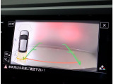 エンブレム内蔵バックカメラ【パークディスタンスコントロールの表示もされます】