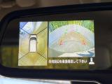【アラウンドビューモニター】専用のカメラにより、上から見下ろしたような視点で360度クルマの周囲を確認することができます☆死角部分も確認しやすく、狭い場所での切り返しや駐車もスムーズに行えます。