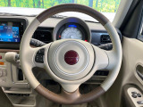 【純正革巻きステアリング】上質な革を使用することで、手にしっかり馴染みとても運転しやすいハンドルです♪