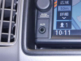 AUX端子