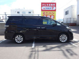 すべての車に外装のコーティングと各種ルームクリーニングを施工いたします!外装も内装も愛車はいつもピカピカキレイが気持ちいいですね♪