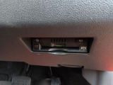 ETC車載器が装備されています。有料道路での通行料支払いがスムーズにできます。