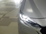 【LEDヘッドライト】LEDヘッドライトは消費電力が少ないので寿命が長いですよ!明るさも十分で、夜間走行の負担を和らげてくれます!