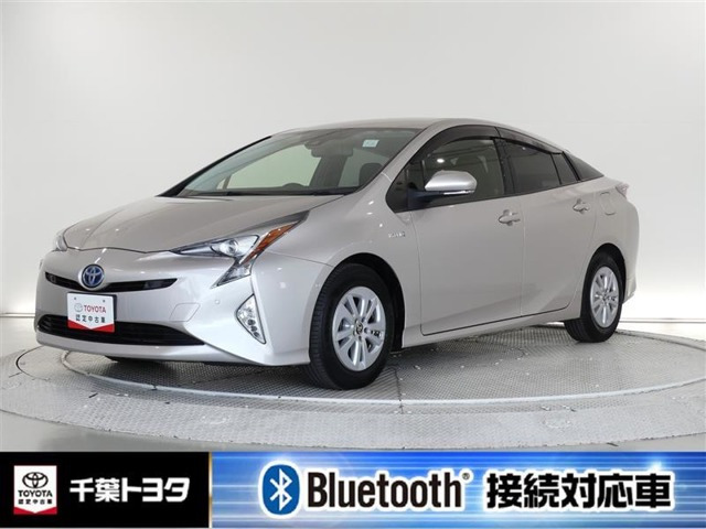 プリウス 1.8 S セーフティ プラス 
