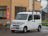 ホンダセンシング付きです。レーダーサポート、車線はみだし防止機能、リアパーキングセンサー付きです。