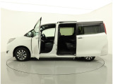 岐阜トヨペットの展示車は、不安が消える、安心が見える、3つの安心を備えたトヨタ認定中古車です1まるごとクリーニング2トヨタ認定検査員による車両検査証明書付3メーカー年式問わず1年間無料保証付