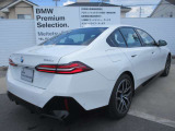 名鉄AUTOオリジナルコーティングMコートをはじめウインドフィルム施工、ドライブレコーダー取付、BMWパフォーマンスアクセサリーなど各種承ります。