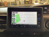 ナビゲーションはフルセグTV、インターナビ対応のGathers純正メモリーナビを搭載しています。Bluetoothオーディオ機能がありますので、スマートフォンなどの音楽も再生できます。