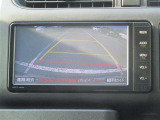 バックカメラ付き♪車庫入れ、バックでの駐車時に後方が見える事での安心感は大きいです☆一度装備したら外せなくなるアイテムです♪