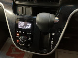 ダイハツ認定中古車のこの1台は もしもの時も安心できる保証もしっかり付いて 納車前には法定12ヶ月点検整備を行います!ダイハツはお客様に安心してお乗り頂ける中古車をご提案させて頂きます!