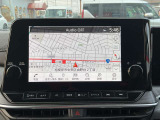 ハンズフリーフォン、VICS(FM多重)、ボイスコマンド、Bluetooth対応、USB接続、HDMI接続、Apple CarPlay ・ Android Auto 連携機能、AM/FMラジオ、NissanConnect サービス対応、iPod対応