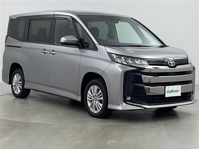 ノア 1.8 ハイブリッド S-G E-Four 4WD ワンオーナー