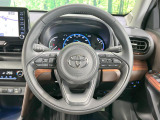 【純正革巻きステアリング】上質な革を使用することで、手にしっかり馴染みとても運転しやすいハンドルです♪
