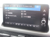ナビゲーションはホンダコネクトディスプレイが装着されております。AM、FM、フルセグTV、Bluetoothがご使用いただけます。初めて訪れた場所でも道に迷わず安心ですね!
