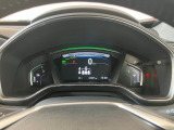 ホンダセンシング装着車となっております。衝突軽減ブレーキ、誤発進抑制機能、歩行者事故低減ステアリング、路外逸脱抑制機能、アダプティブクルーズコントロール、車線維持支援システム他、8つの機能で幅広く支援