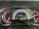 【スピードメーター】メーターがシンプルで見やすく運転しやすいですね!