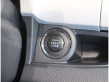スマートキー装備車なので、キーを取り出さなくてもエンジン始動が可能です。