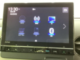 ナビゲーションはフルセグTV、インターナビ対応のGathers純正メモリーナビを搭載しています。Bluetoothオーディオ機能がありますので、スマートフォンなどの音楽も再生できます。