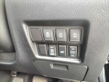 両側オートスライドドアはうれしい装備です。