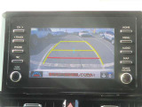 バックカメラ付き♪車庫入れ、バックでの駐車時に後方が見える事での安心感は大きいです☆一度装備したら外せなくなるアイテムです♪