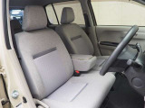 一度座って確かめていただきたい運転席