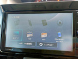 純正OPナビ装着! BluetoothやフルセグTV、DVD再生も可能です!