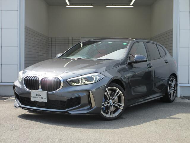1シリーズ M135i xドライブ 4WD 