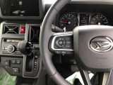運転中も見やすいメーター。